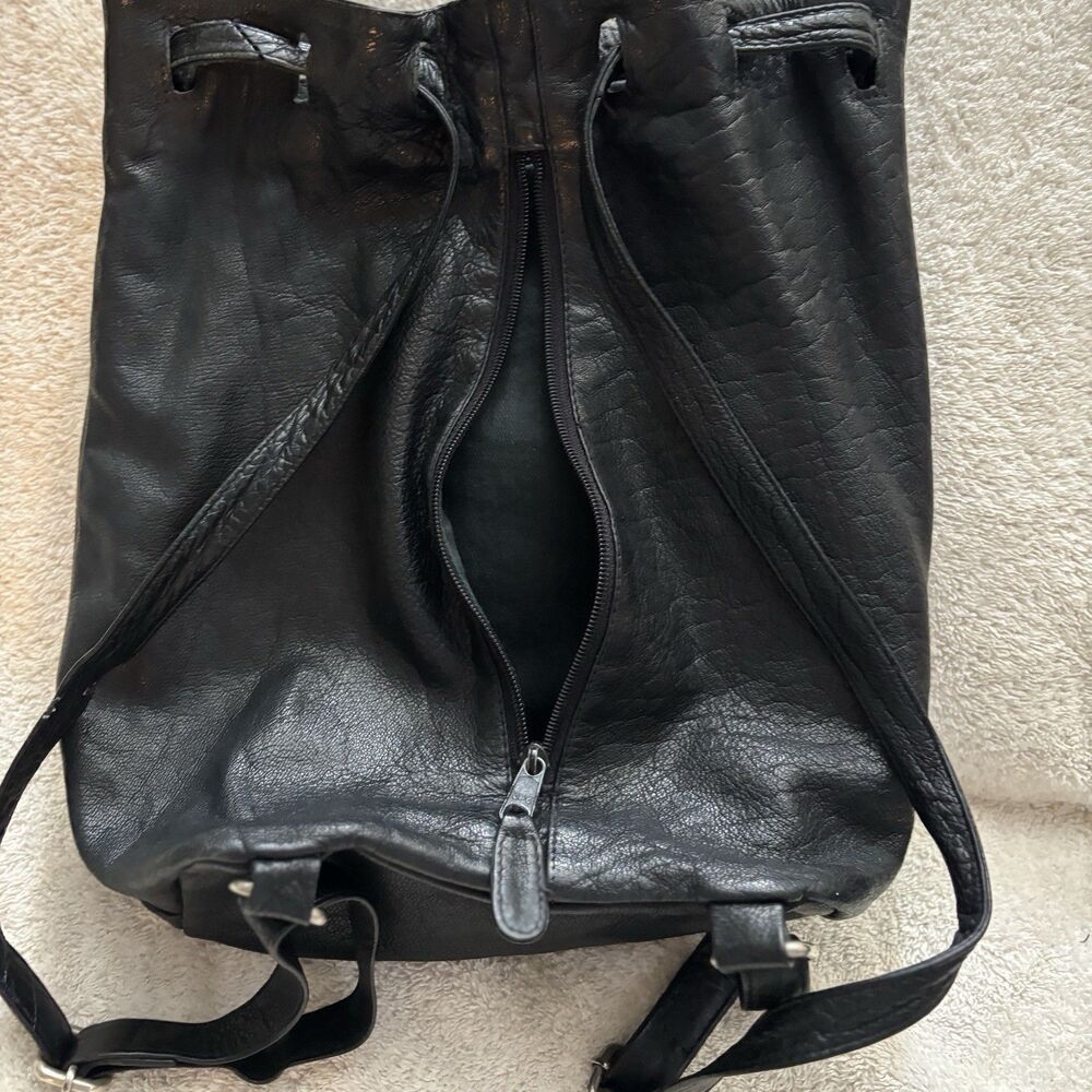 Vintage Black Leather Backpack Drawstring Sack Style Back Zip Pocket Distressed - Picture 7 of 12